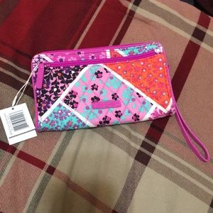 nwt • vera bradley rfid wristlet